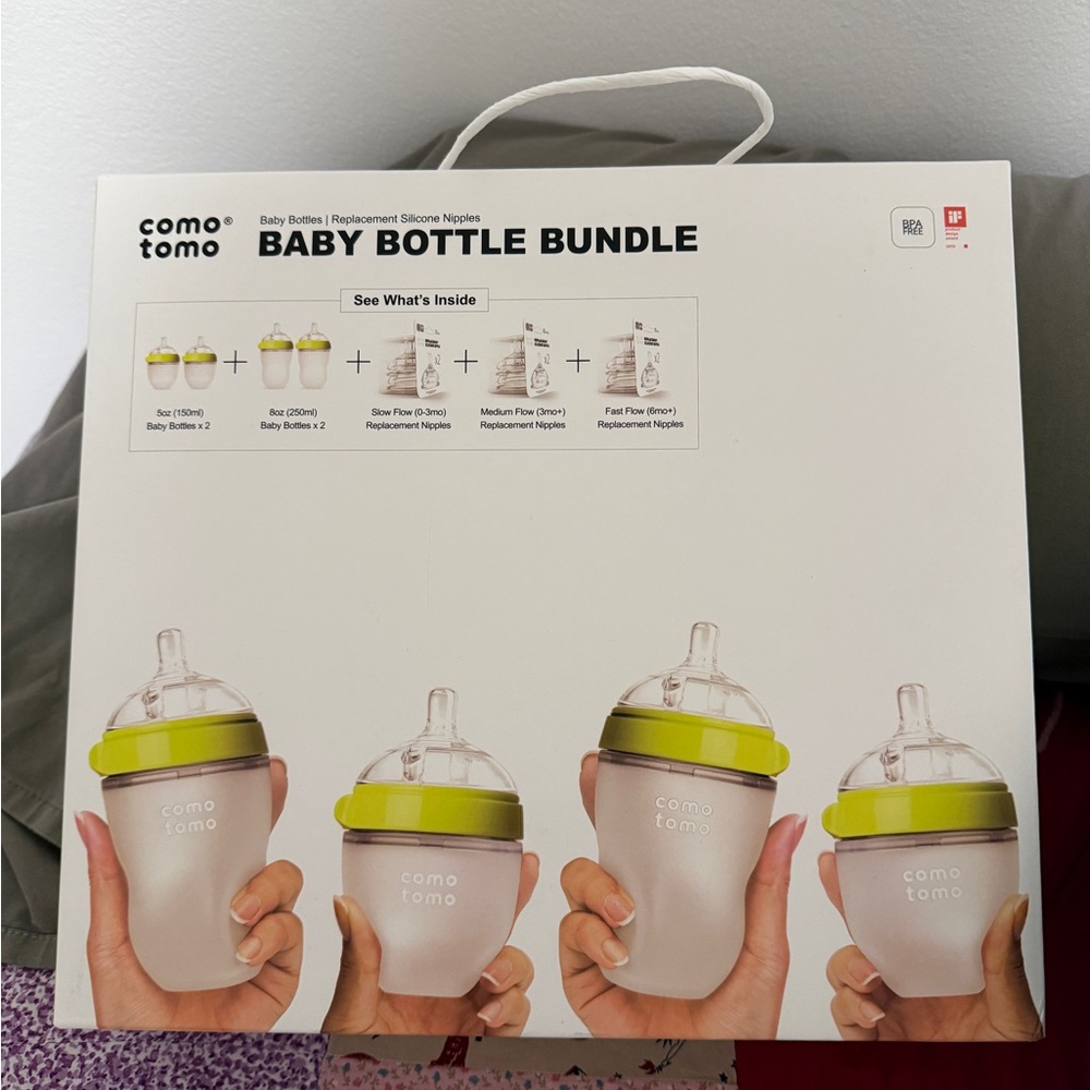 Comotomo Baby Bottle Bundle